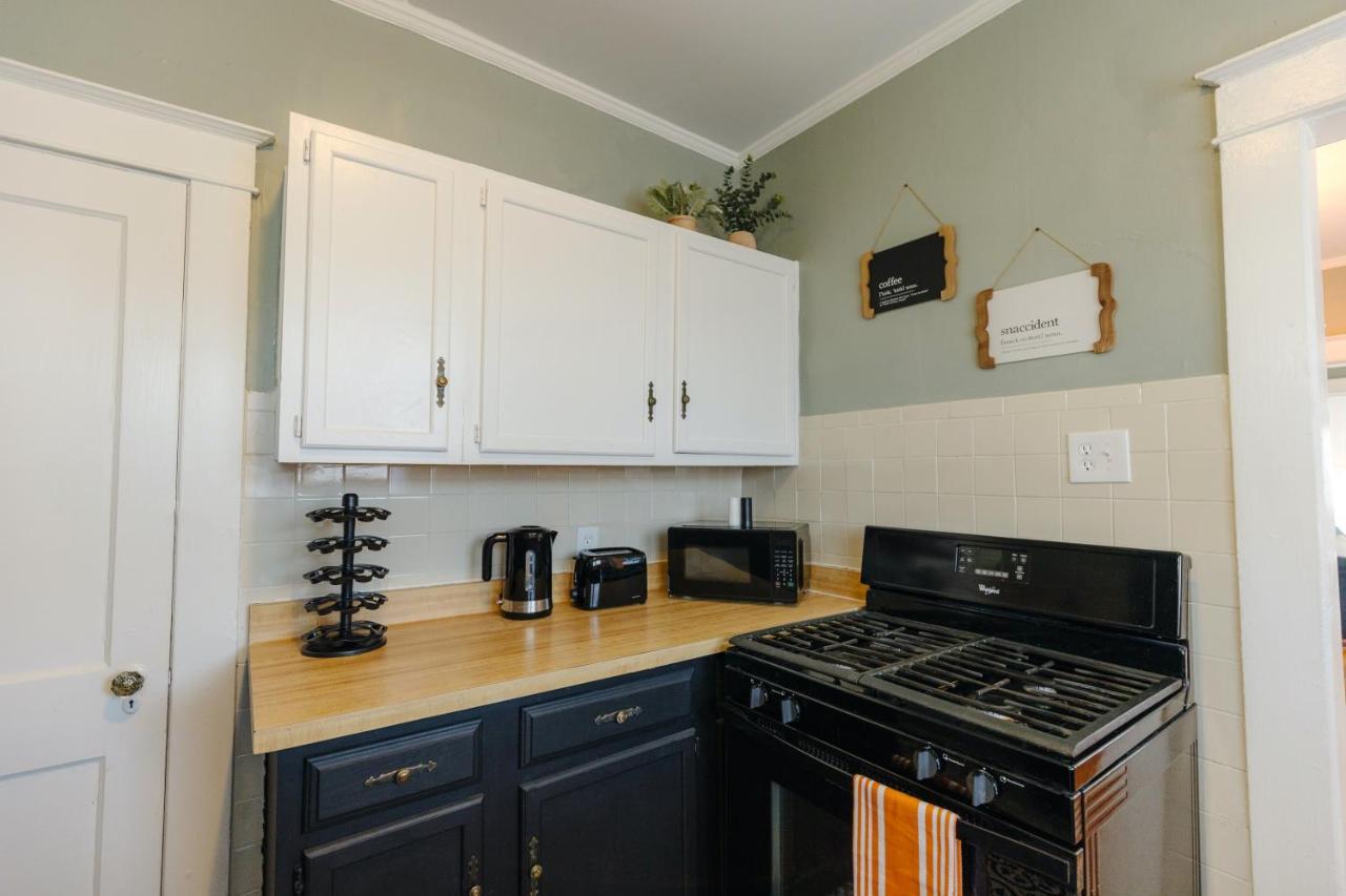 Historic Revival 2Br Midtown Memphis Free Parking Fast Wifi Free Parking Yes Pets Villa Eksteriør bilde