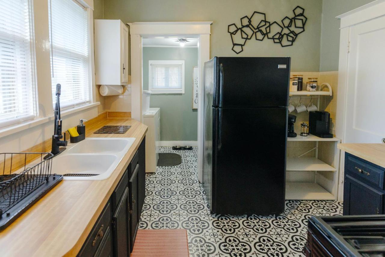 Historic Revival 2Br Midtown Memphis Free Parking Fast Wifi Free Parking Yes Pets Villa Eksteriør bilde